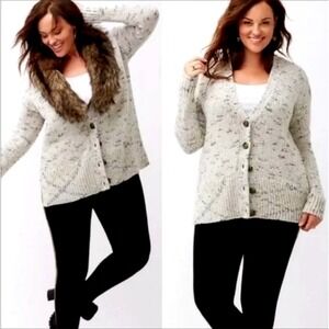 NWT Lane Bryant Cardigan Sweater Removable Faux Fur Trim 18/20 Chunky Wool Blend